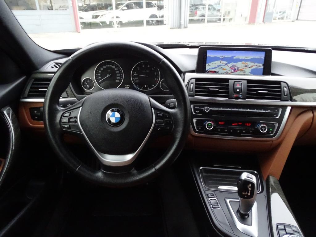 BMW 3-serie 320i high executive automaat | leder