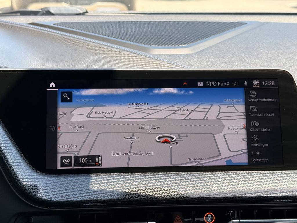 BMW 1 Serie 118i m-sport executive edition | apple carplay | harman kardon 