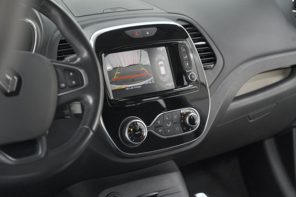 Renault Captur tce 150 edc intens | trekhaak | camera | dodehoekdetectie | 