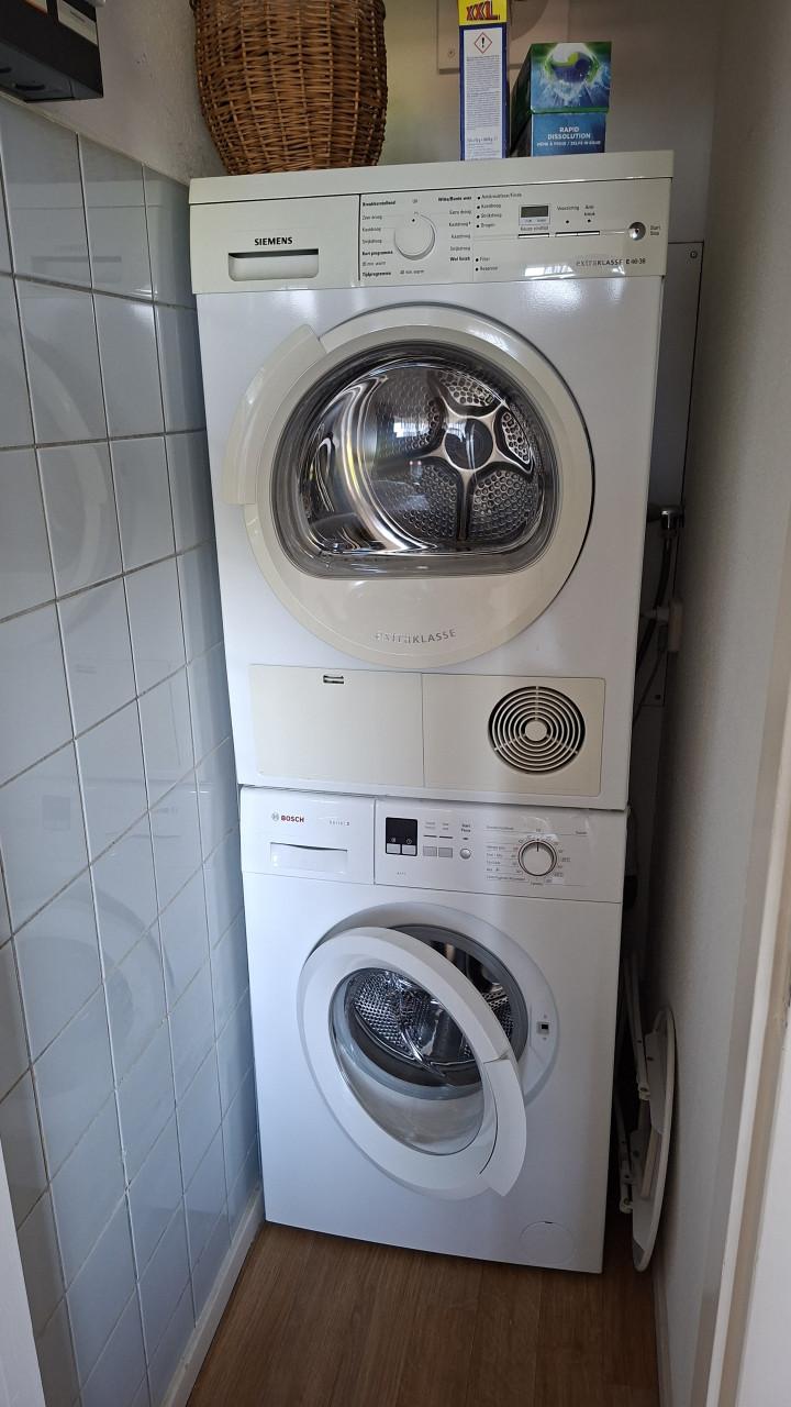 Wasmachine Bosch en droger Siemens (GERESERVEERD)