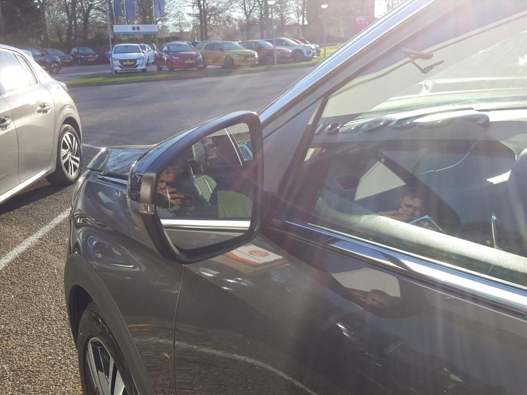 Peugeot 3008 1.6 plug-in hybrid 225pk e-eat8 gt pack apple carplay & androi