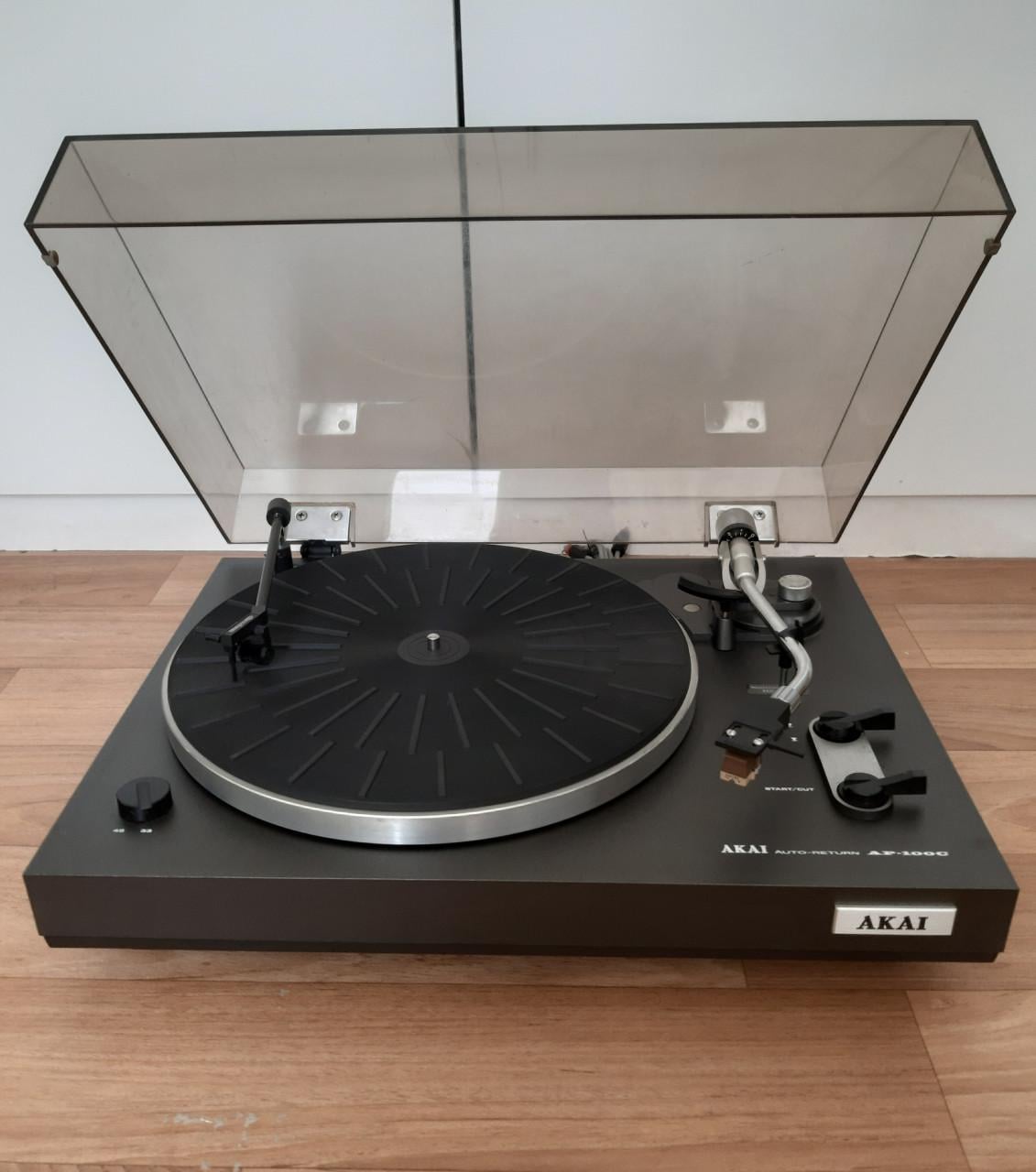 Akai AP-100C Platenspeler