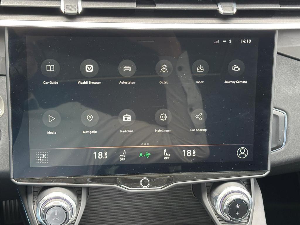 Lynk & Co 01 1.5td 261pk phev 7dcth|navi| schuifdak| 360gr camera|carplay| 
