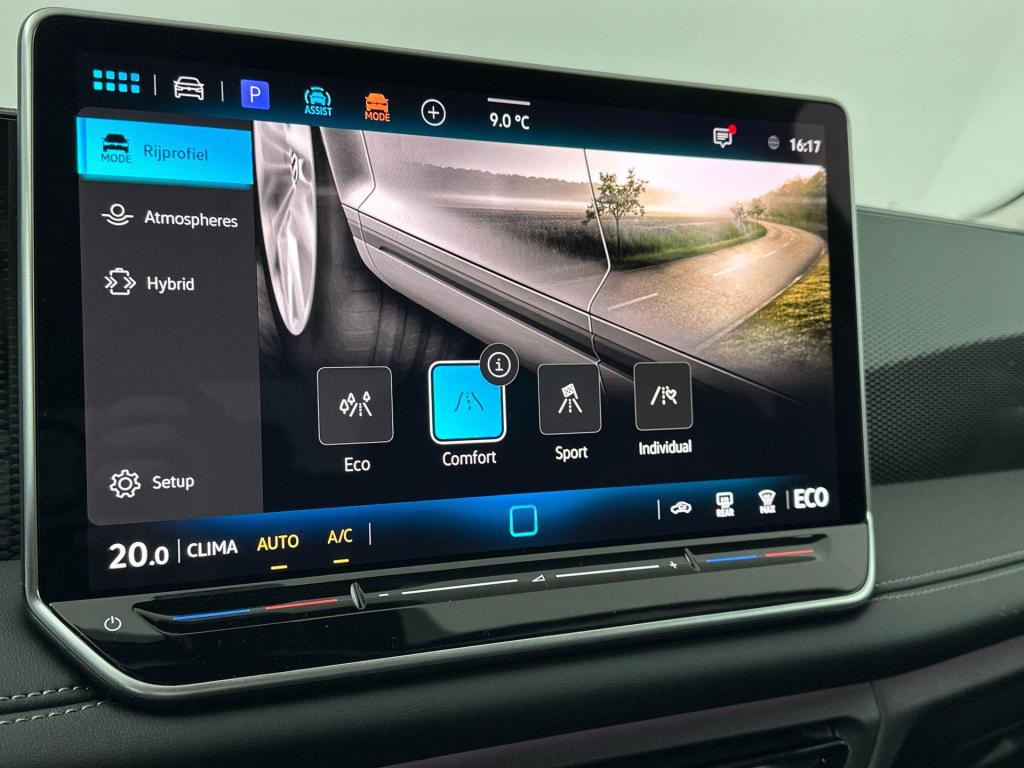 Volkswagen Tiguan life edition 1.5 ehybrid 150 kw / 204 pk 1.5 ehybrid 150 