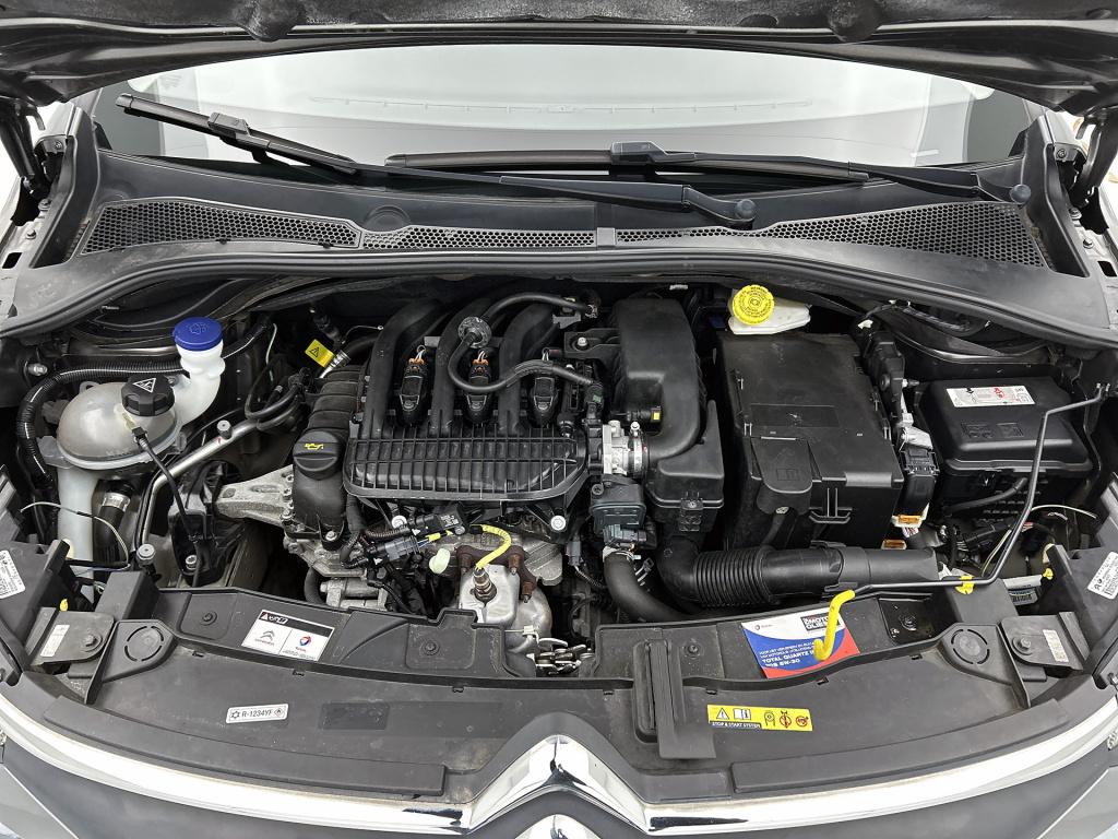 Citroen C3 83 pk shine | rijklaar | 17" lmv | camera | navigatie |