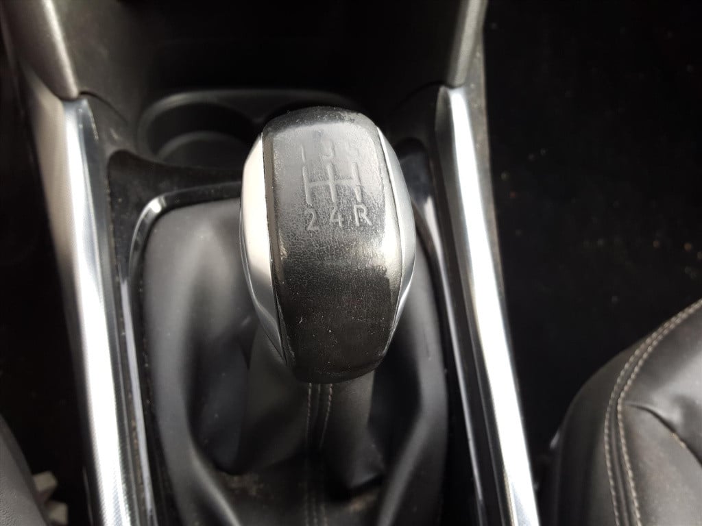Peugeot 2008 1.6 vti 120pk allure navigatie | trekhaak | cruise & climate c