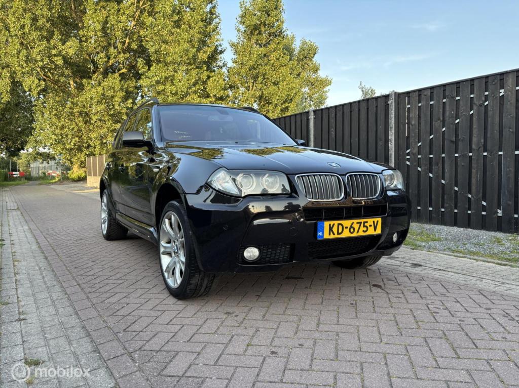 BMW X3 xdrive25i high executive