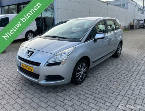 Peugeot 5008 1.6 VTi ST Premiere 7p. km161.533 Nap BJ2010