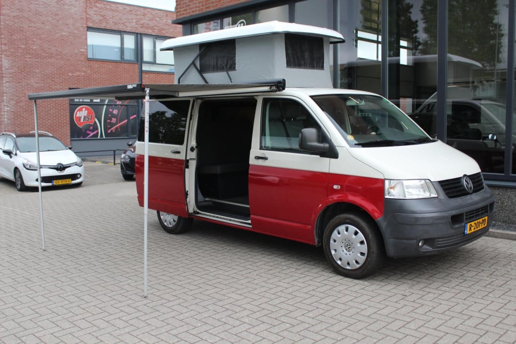 Volkswagen Transporter d 62 kw 5 zitplaatsen op kenteken