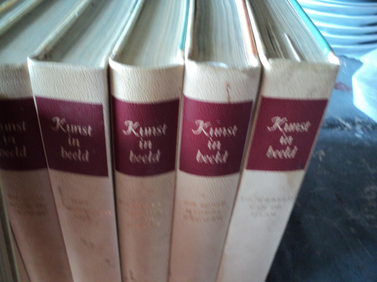 Boeken "kunst in Beeld