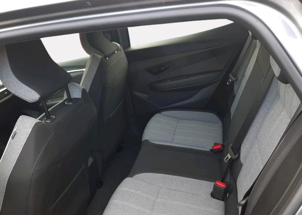 Renault Megane E-tech comfort range evolution 60 kwh - pack city / pack win