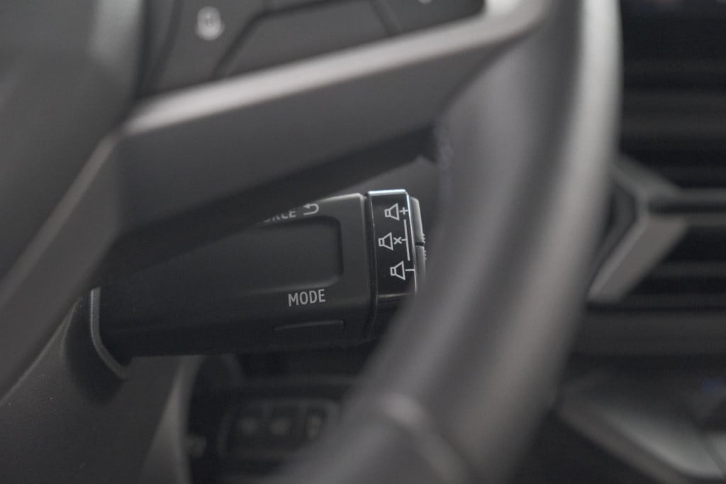 Dacia Duster mild hybrid 130 expression | camera | stoelverwarming | apple 