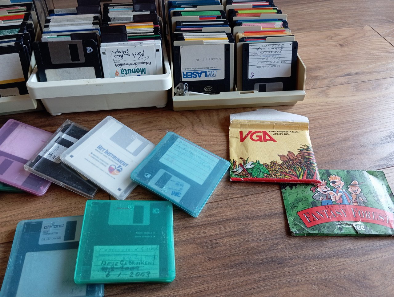 Commodor 64+ datasette + toebehoren