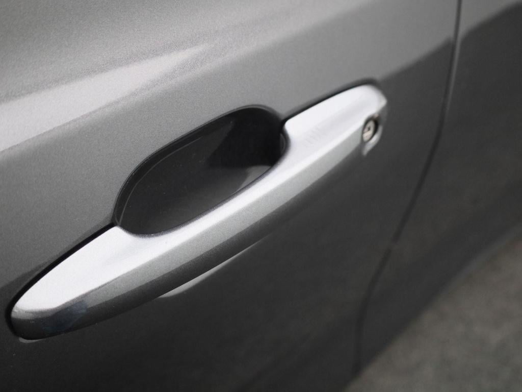 Ford Focus wagon 1.0 ecoboost hybrid titanium style | navigatie | winterpac