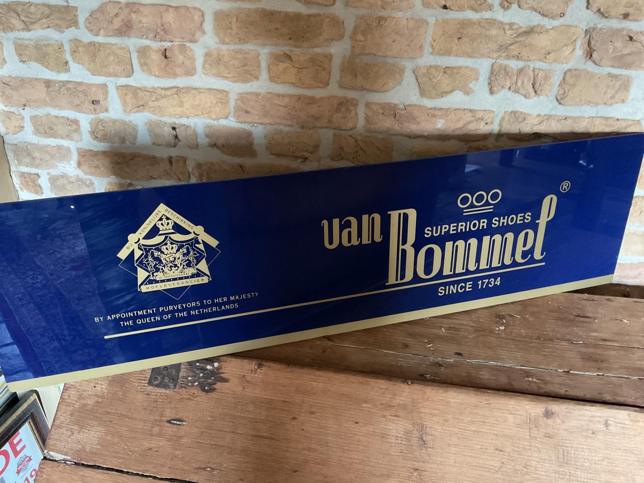 Van Bommel schoenen reclamebord