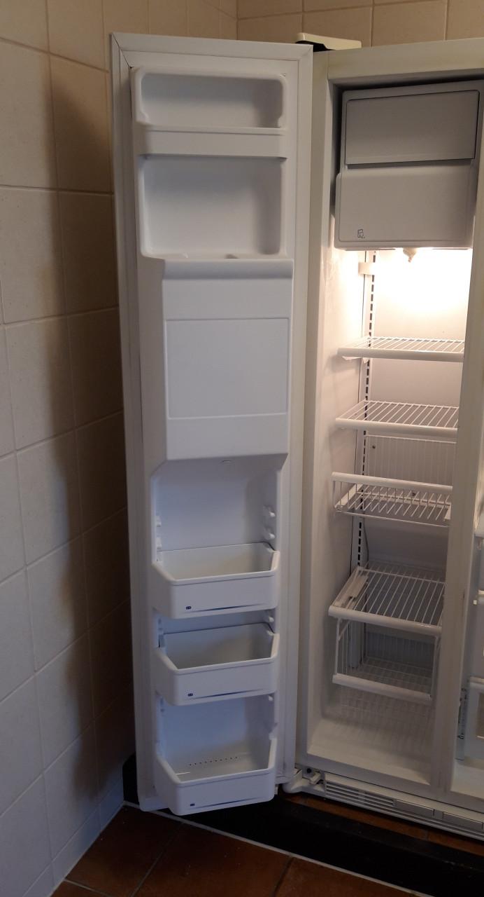 MOET WEG - Een 100% perfect goedwerkende USA koel-Vrieskast