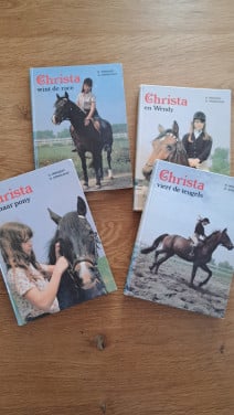Jeugdboekenserie Christa