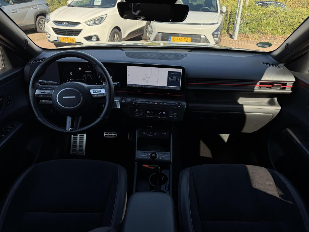 Hyundai Kona 1.6 gdi hev n line trekhaak afneembaar, allseasons + nieuwstaa
