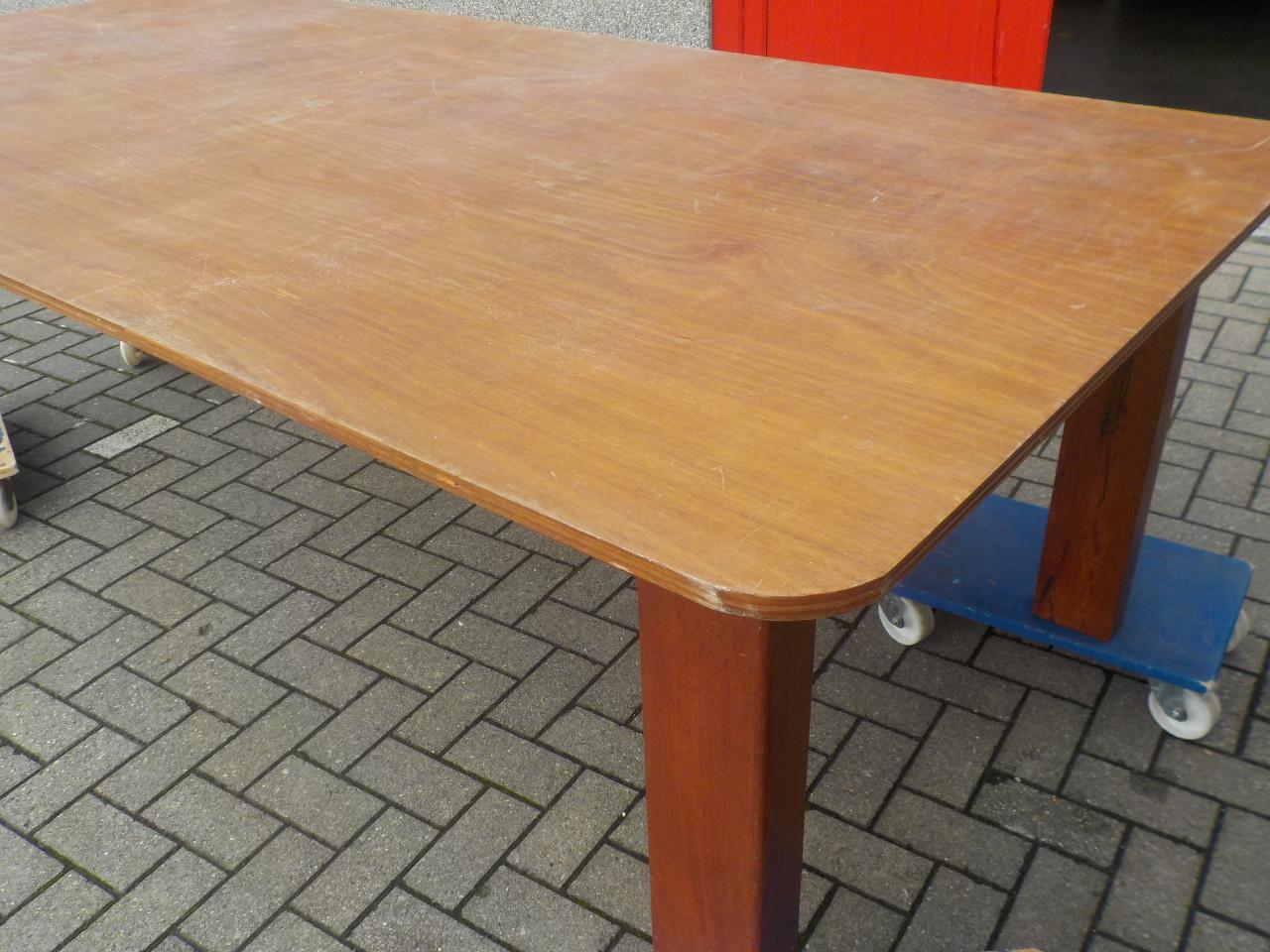Extreem grote werk- hobby vergader of eettafel 245x 123 cm voor 14 personen