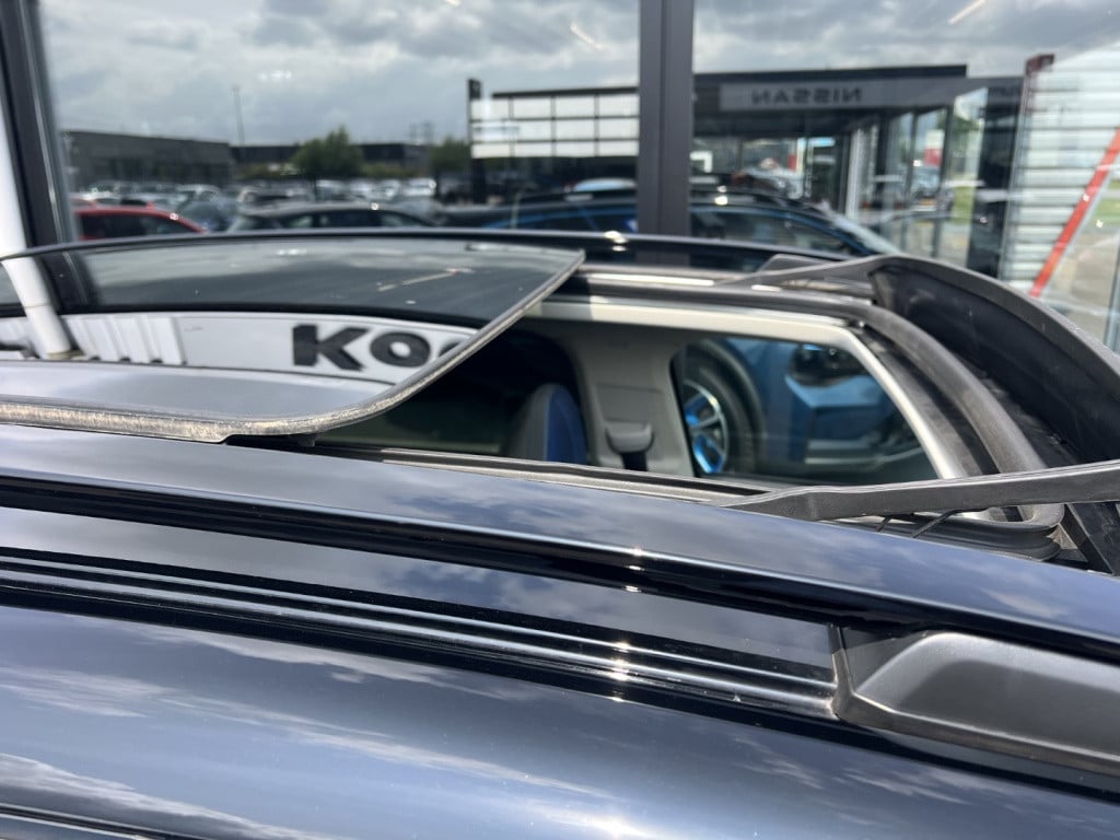 Lynk & Co 01 1.5 261pk plug in hybrid , pano dak , 360gr camera , car play 