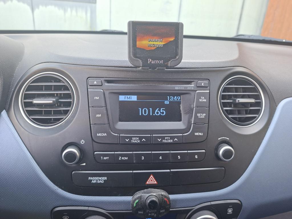 Hyundai I 10 1.0i i-motion comfort | bluetooth | climate control
