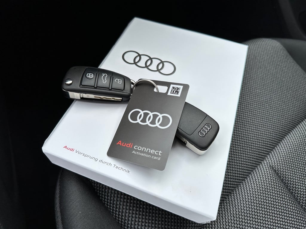 Audi Q2 35 tfsi 150pk s-tronic s-line | camera | keyless | adapt. cruise | 