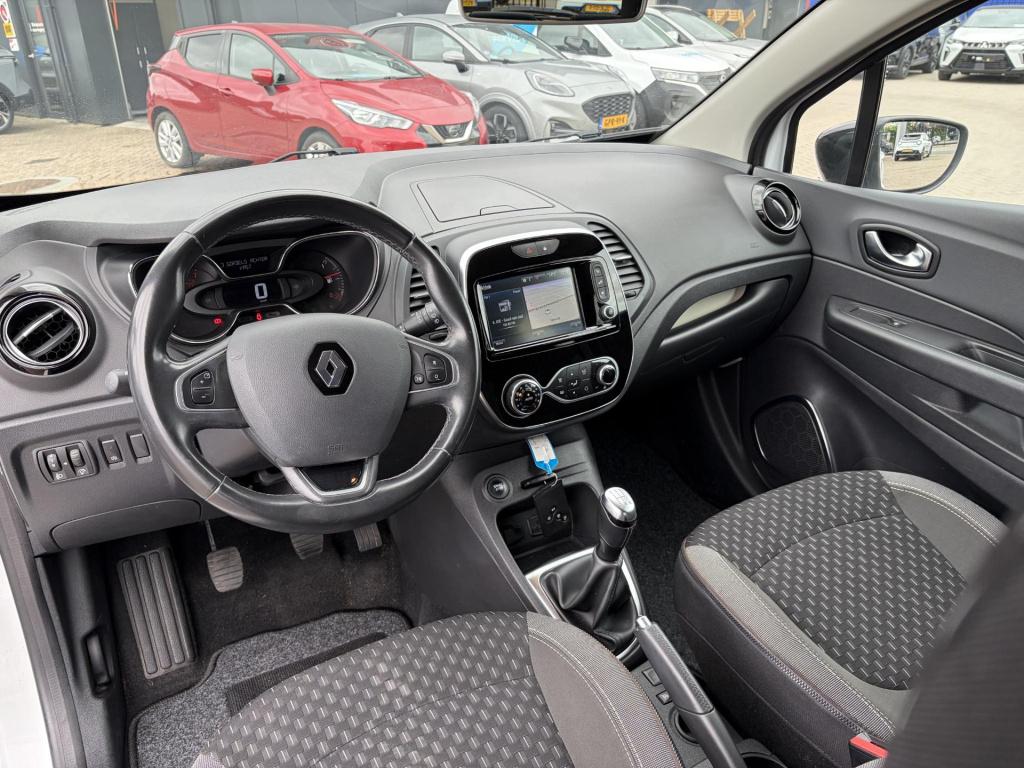 Renault Captur 0.9 tce intens + trekhaak!