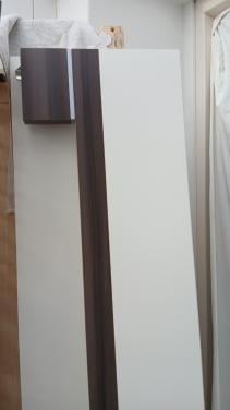 Slaapkamer schuifdeurkast 200 x  2 nachtkastjes en 180 x 220 elektrisch bed
