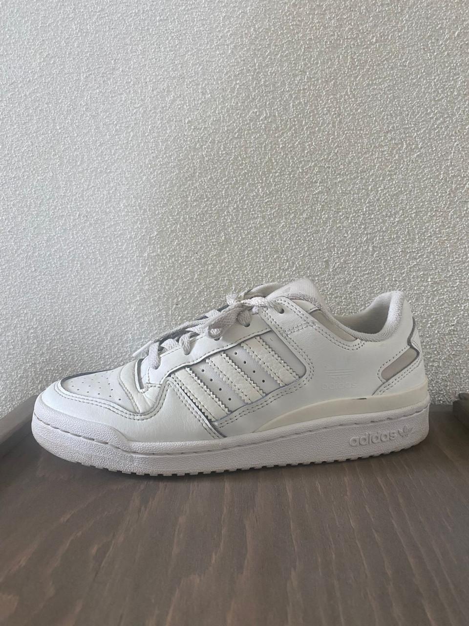 Adidas 38,5 sneakers  ( in goede nette staat)