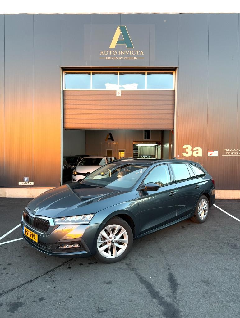 Skoda Octavia combi 1.5 tsi - first edition