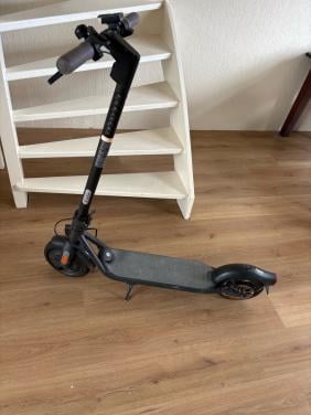 Elektrische step tekoop