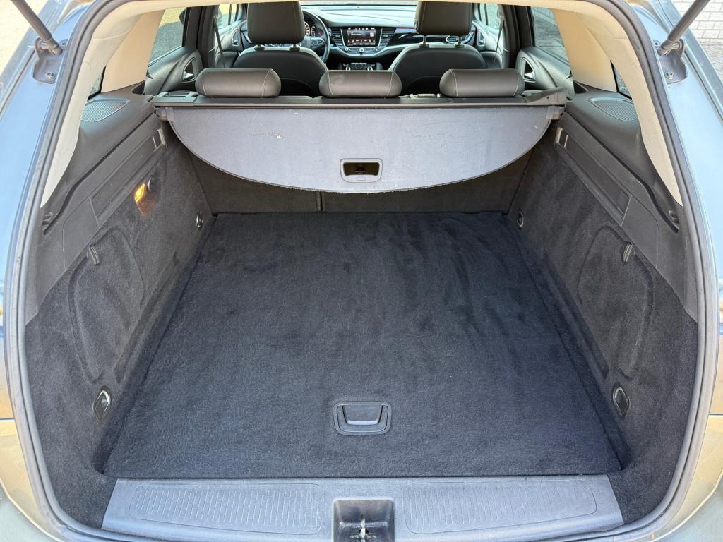 Opel Astra sports tourer 1.4 innovation