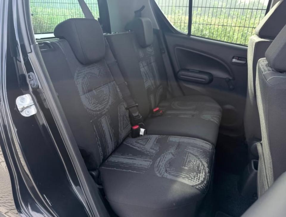 Opel Agila Berlín 1.0 jaar 2015