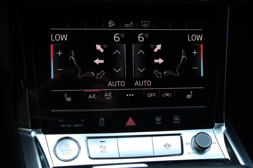 Audi E-tron 55 quattro 95 kwh 408pk | soh 91,8% |