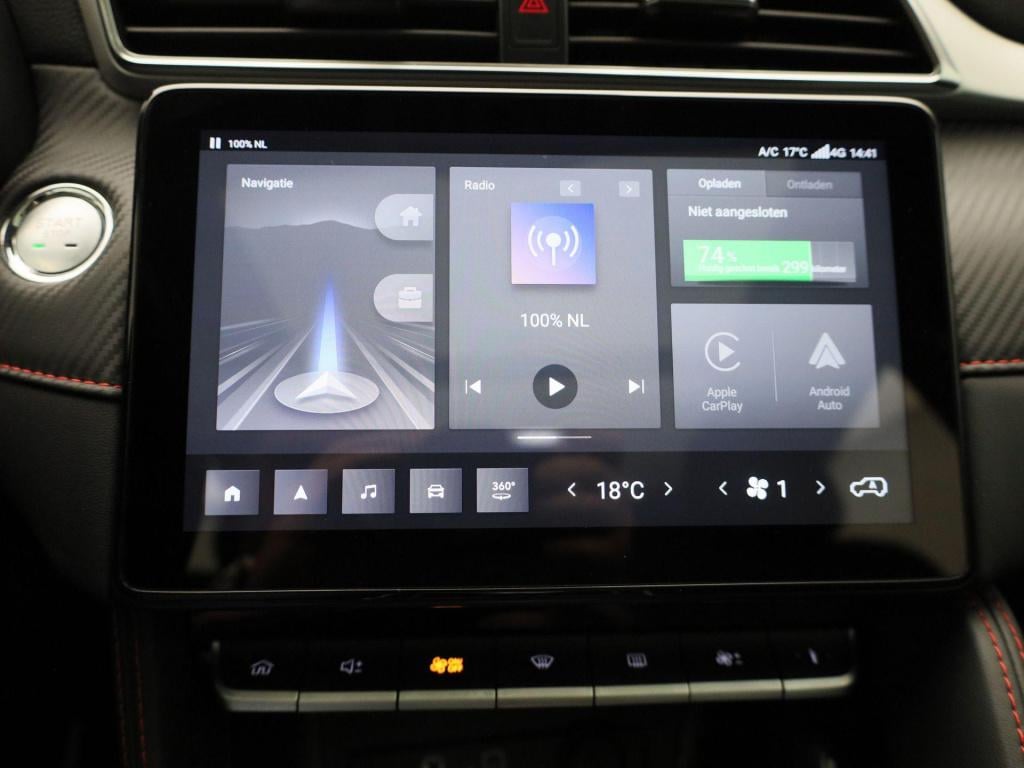MG Zs Ev long range luxury 70 kwh | panoramadak | leder | apple carplay - a