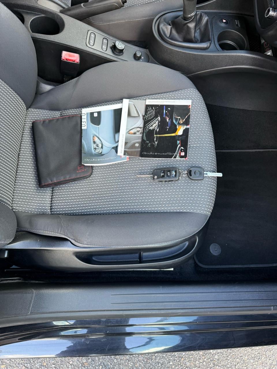 Seat Leon 1.4 TSI - AIRCO|CRUISE|TREKH|CARPLAY|ONDH