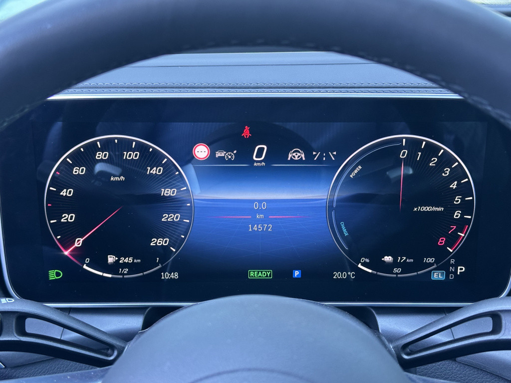 Mercedes-Benz Glc 300e 4matic amg line l airmatic l panoramadak l massage l