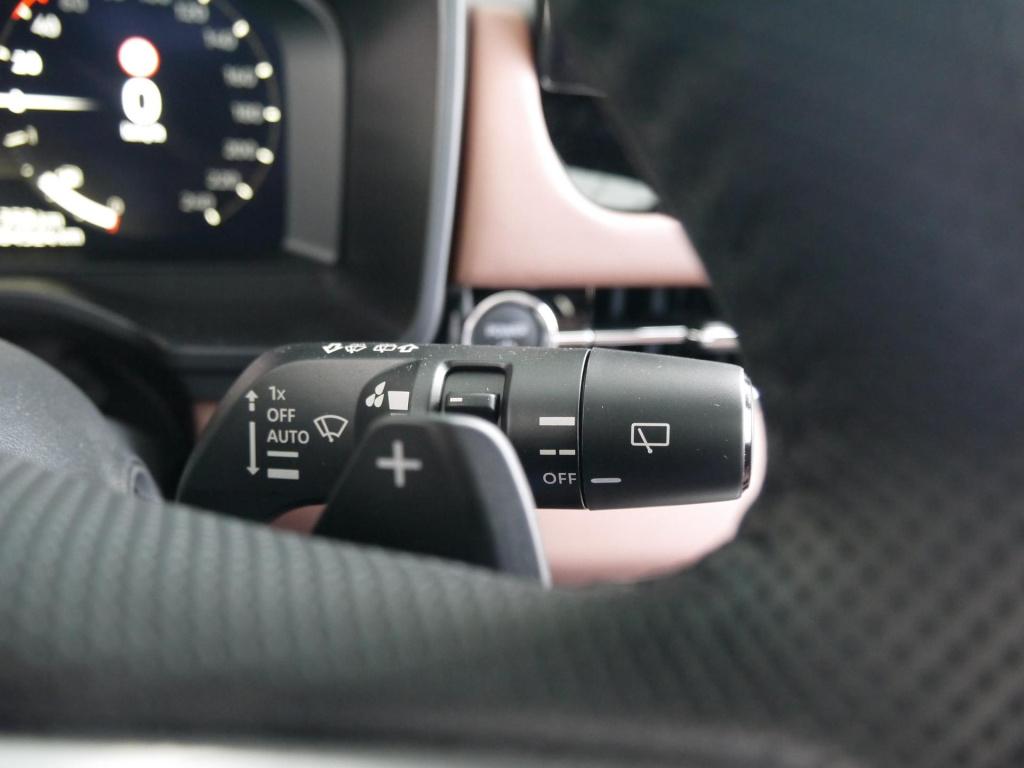 Mitsubishi Outlander 2.4 phev instyle+