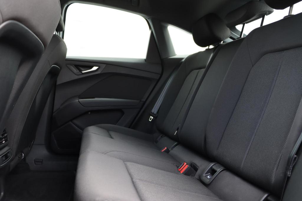 Audi Q4 Sportback E-tron 35 edition 55 kwh 170pk | soh 92,8% |