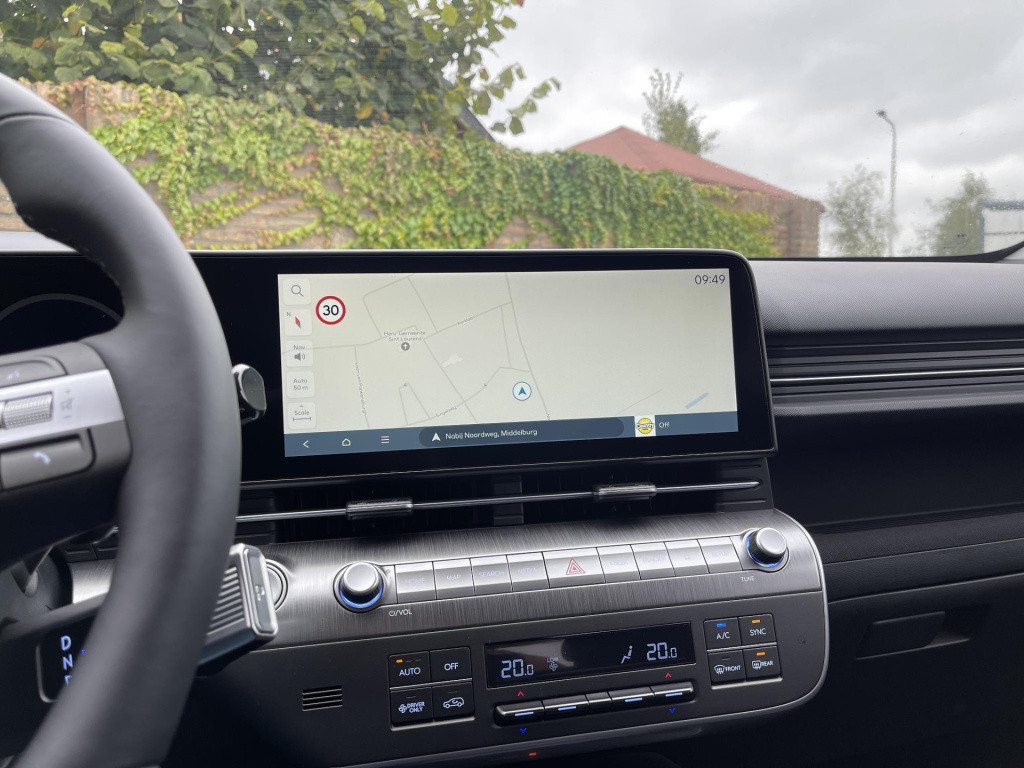 Hyundai Kona electric comfort smart 65.4 kwh blind-spot collission assist
