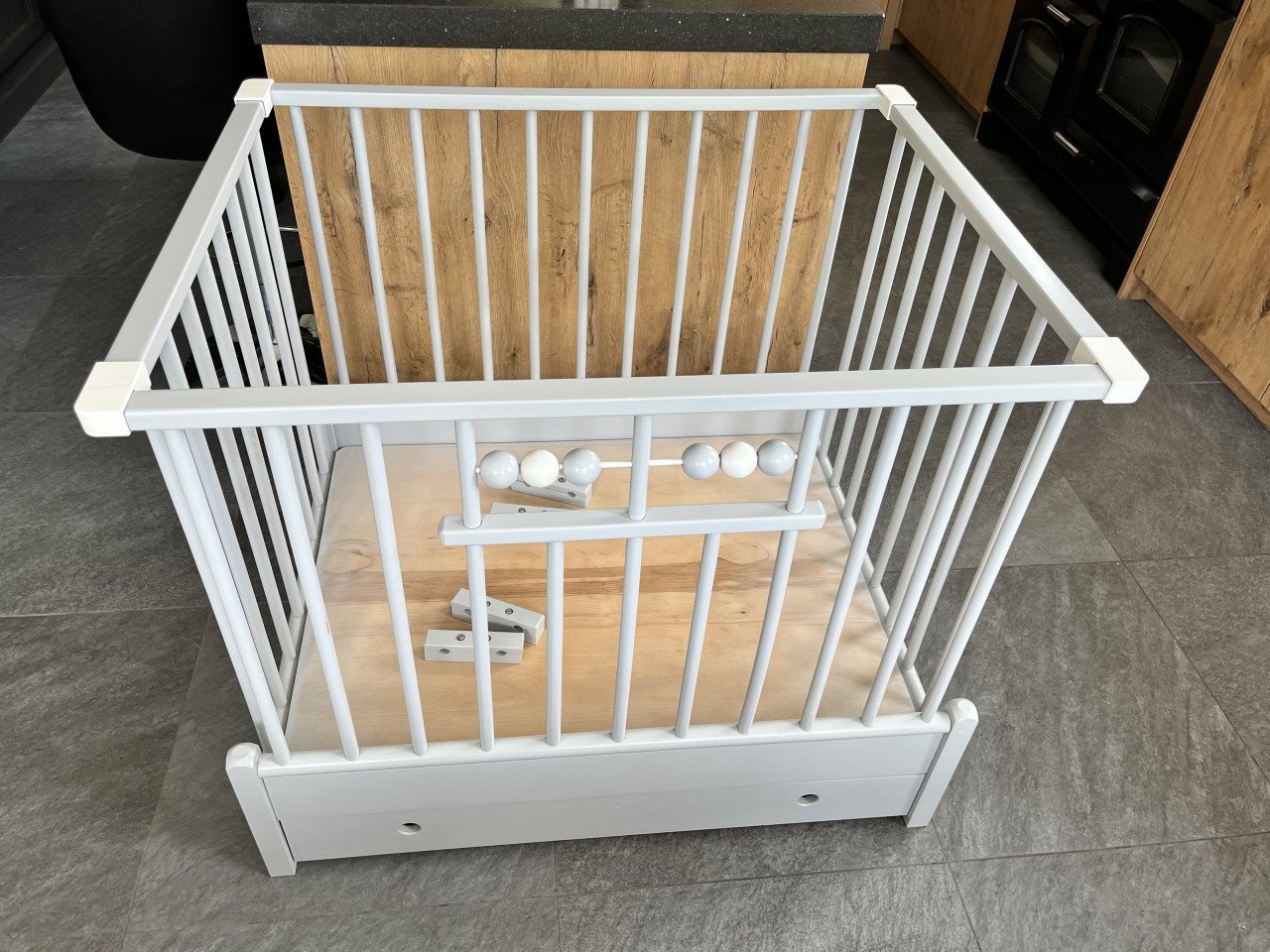 Mooie grijze box