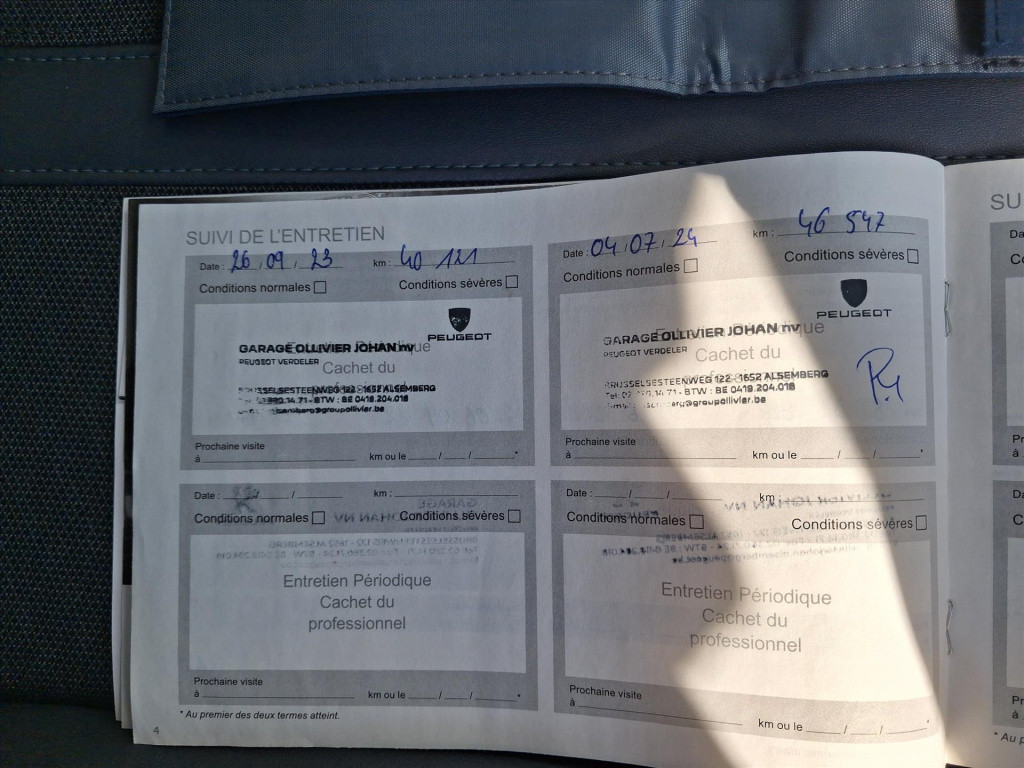 Peugeot 2008 1.2 puretech 130pk allure navigatie | apple carplay & android 