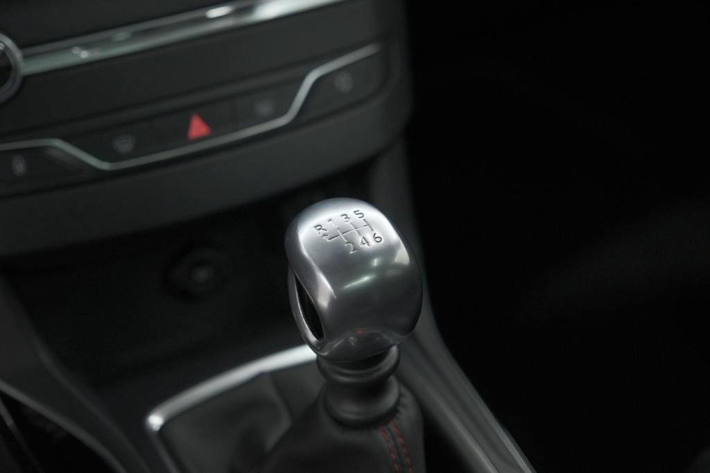 Peugeot 308 sw puretech 130 gt-line | black pack | panoramadak | camera | a