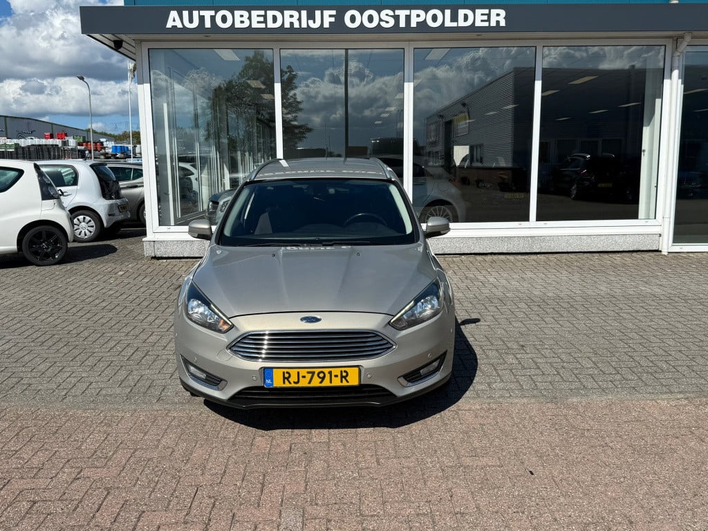 Ford Focus wagon 1.5 titanium edition