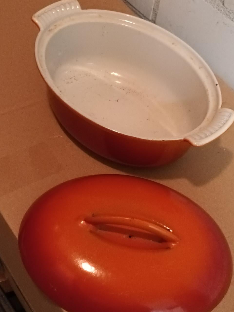 ZWARE GIETIJZEREN SCHAAL