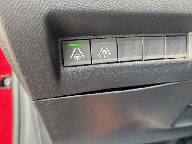 Peugeot 208 gt pack ev 50kwh 136pk/12%bytelling+btw | 3-fase navigatie | cr