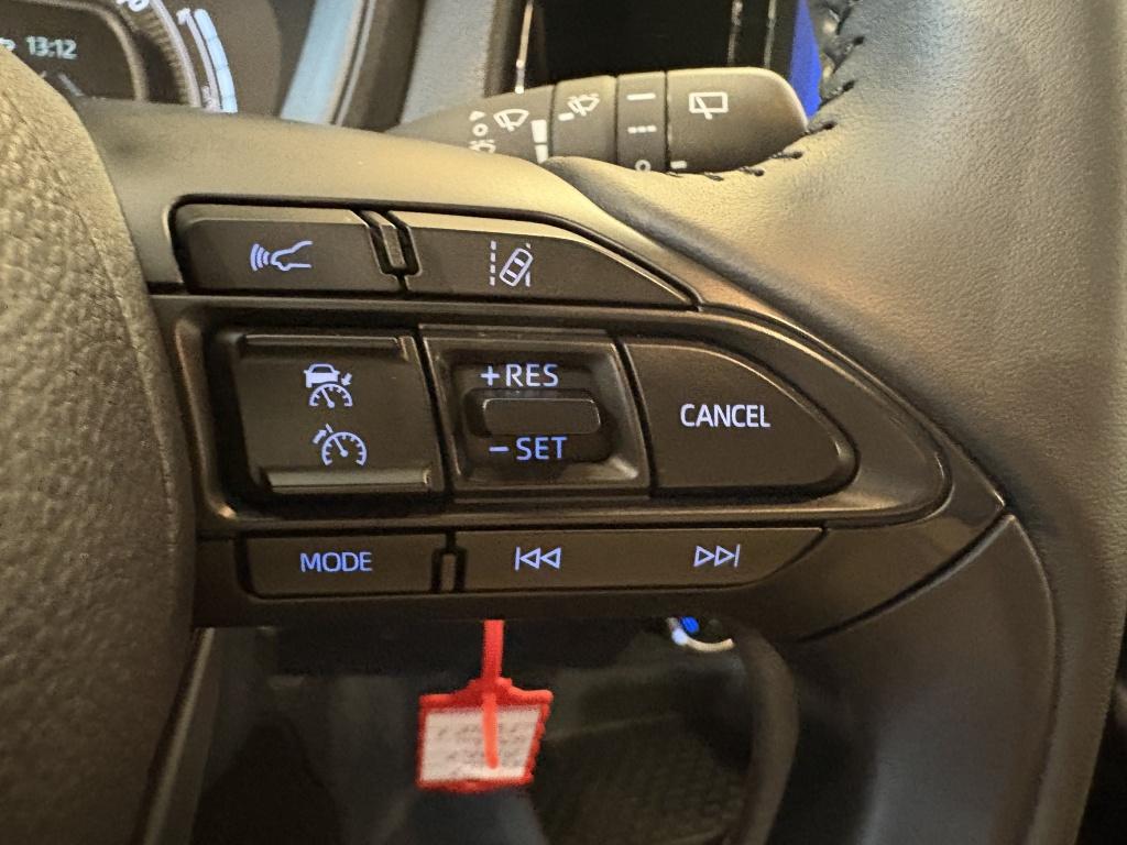 Toyota Aygo X 1.0 vvt-i mt play