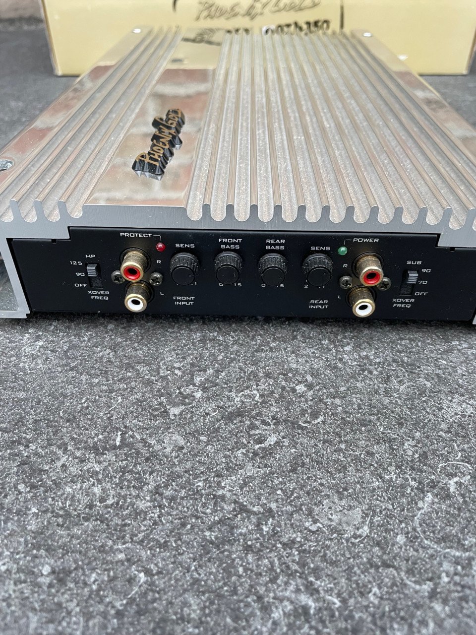 Phoenix Gold QX4150 4-kanaals versterker