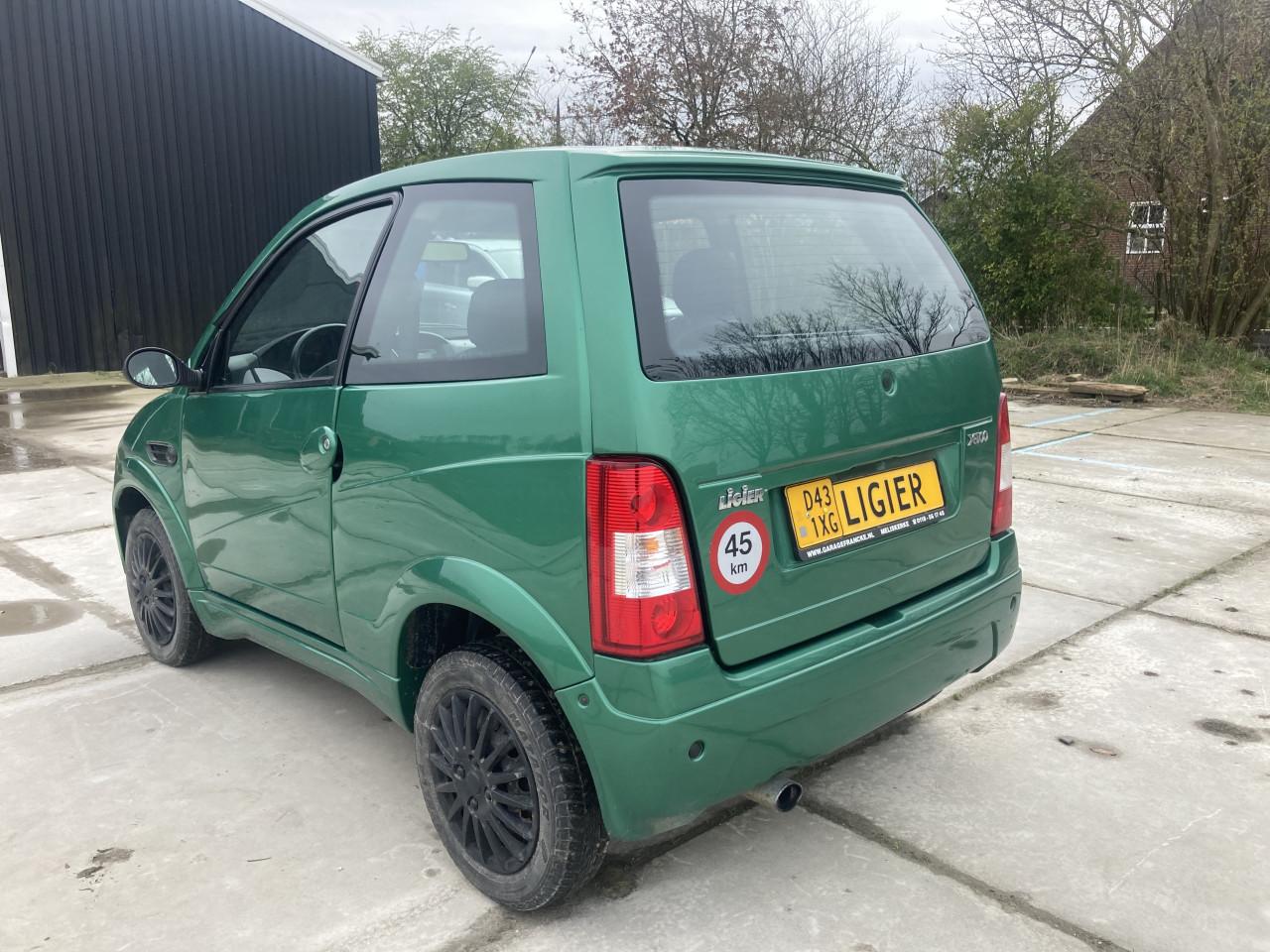 LIGIER X-TOO S  BROMMOBIEL . 45 KM