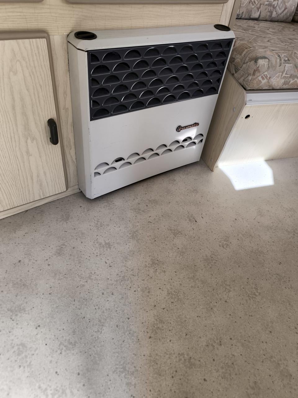 AVENTO ROYAL 395 TL LUXE met kenteken